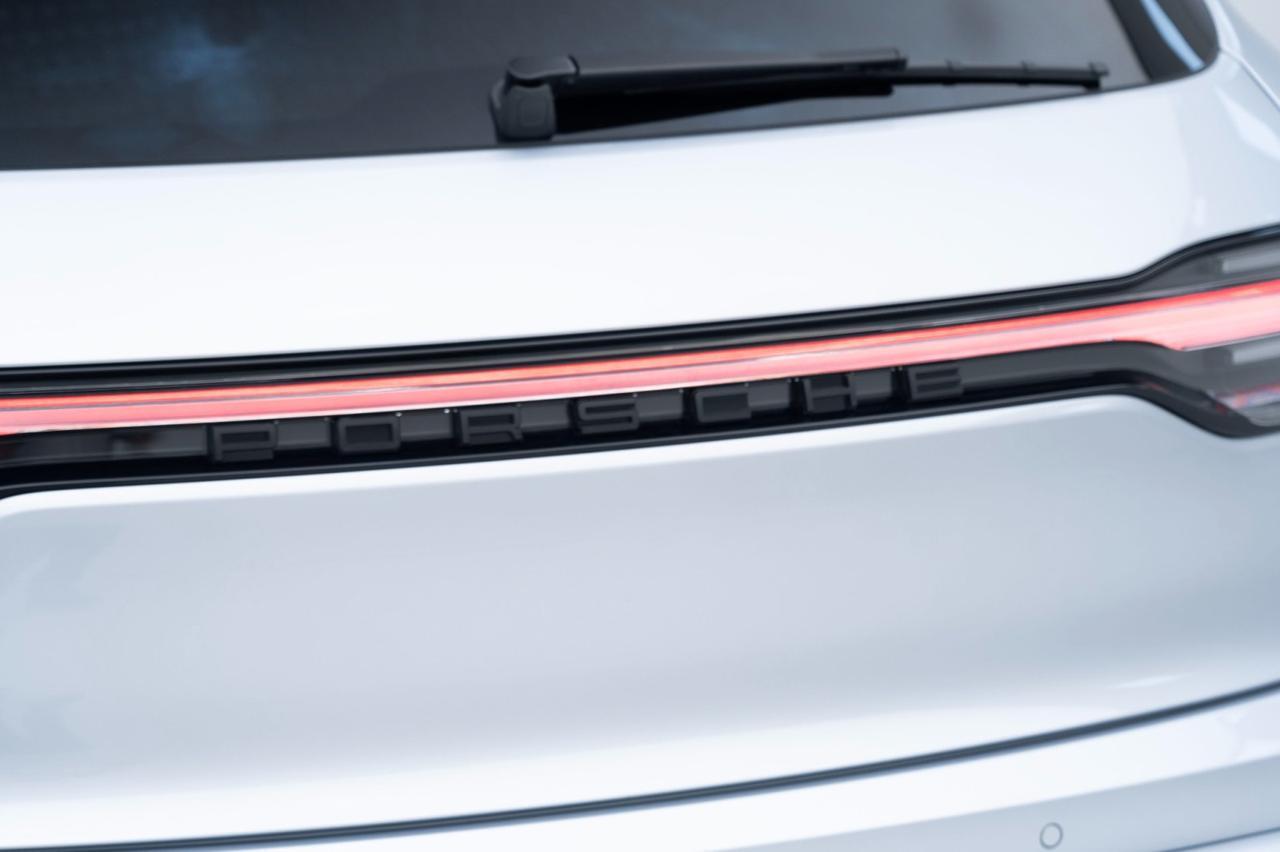 2025 Porsche Macan Pompano Beach FL