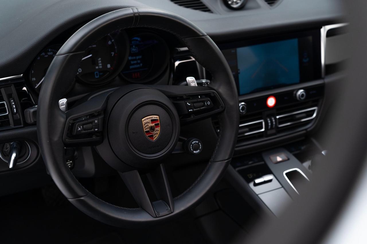 2025 Porsche Macan Pompano Beach FL