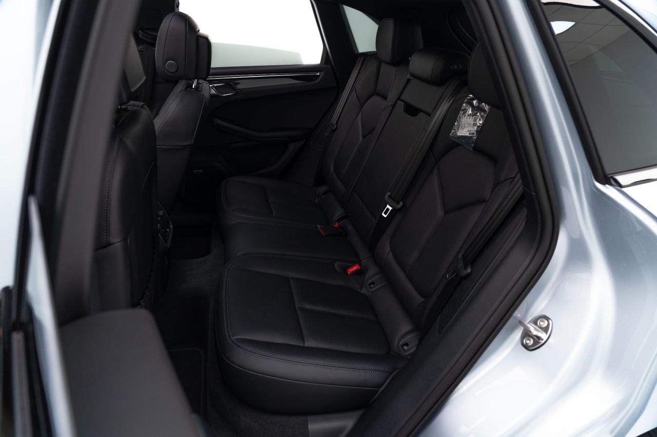 2025 Porsche Macan Pompano Beach FL