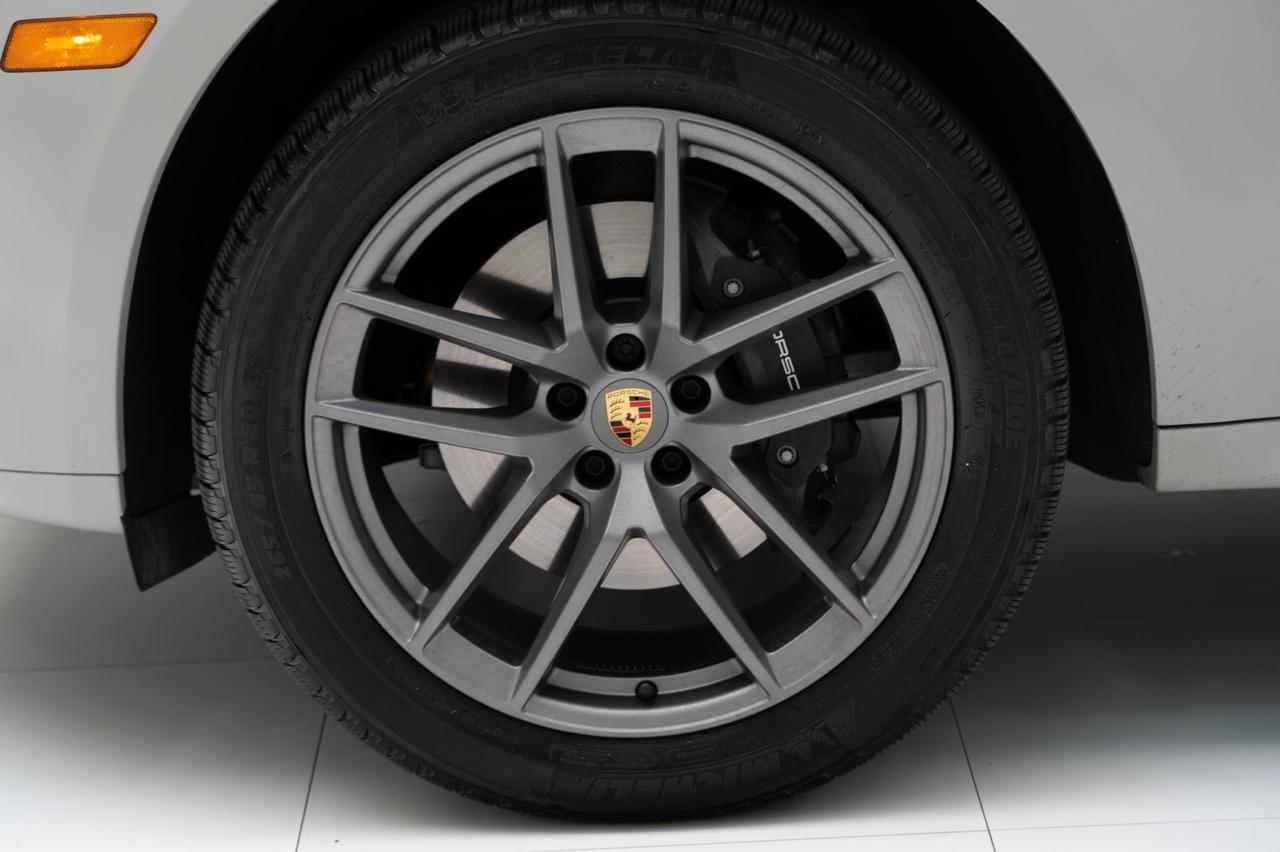 2025 Porsche Macan Pompano Beach FL