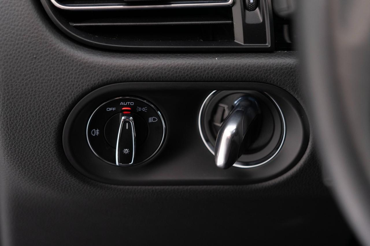 2025 Porsche Macan Pompano Beach FL