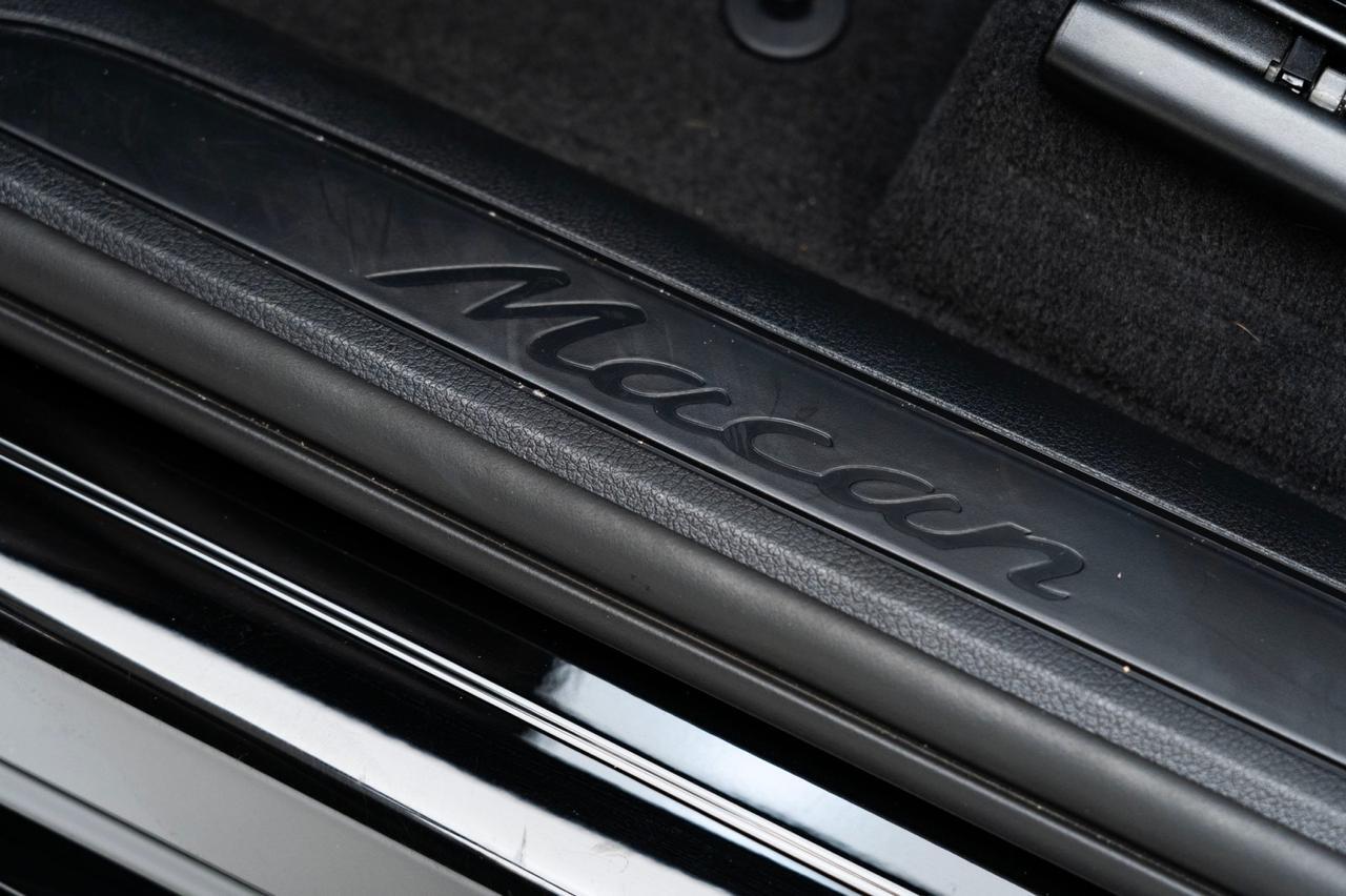 2025 Porsche Macan Pompano Beach FL