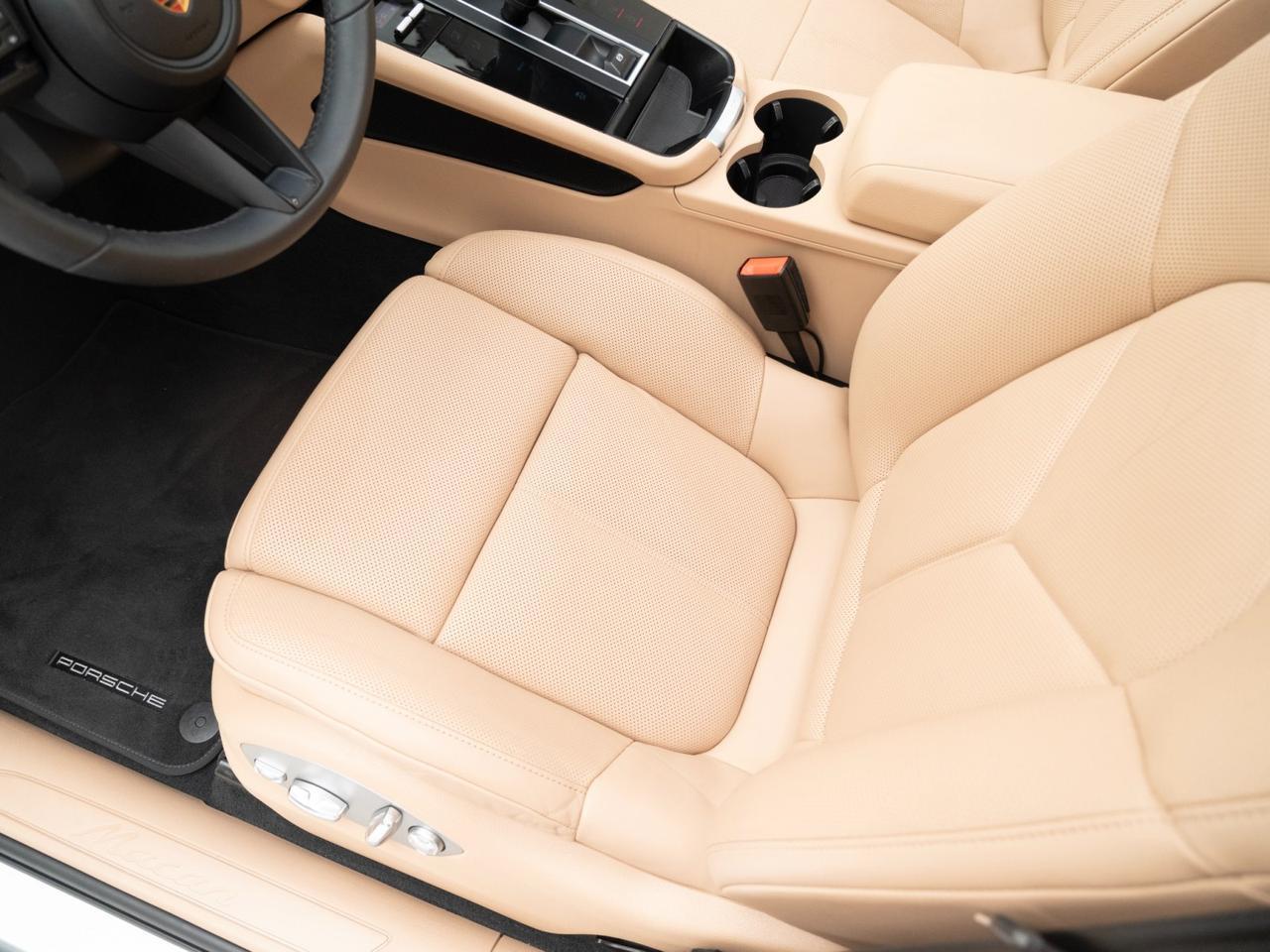 2025 Porsche Macan Pompano Beach FL