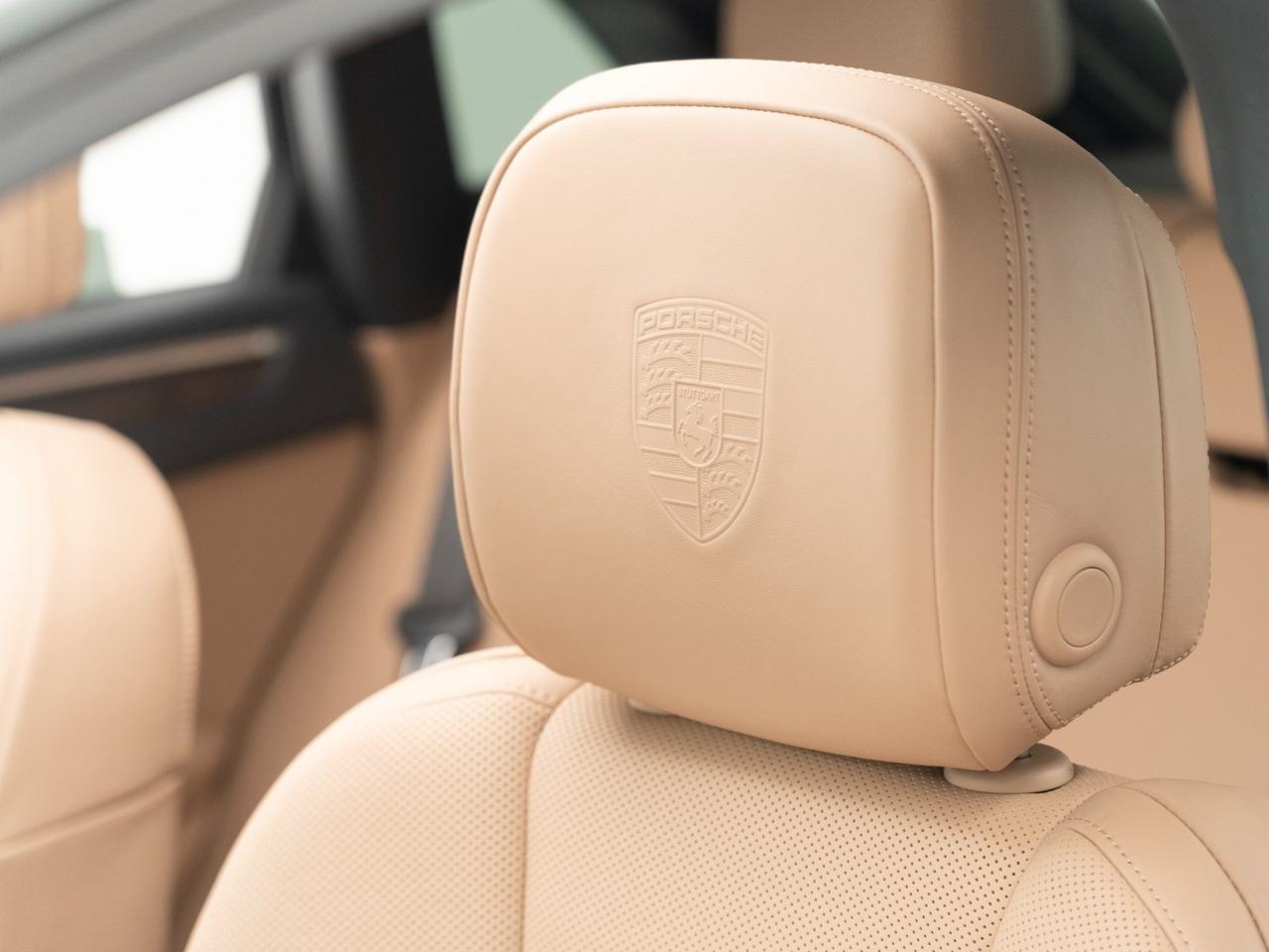 2025 Porsche Macan Pompano Beach FL