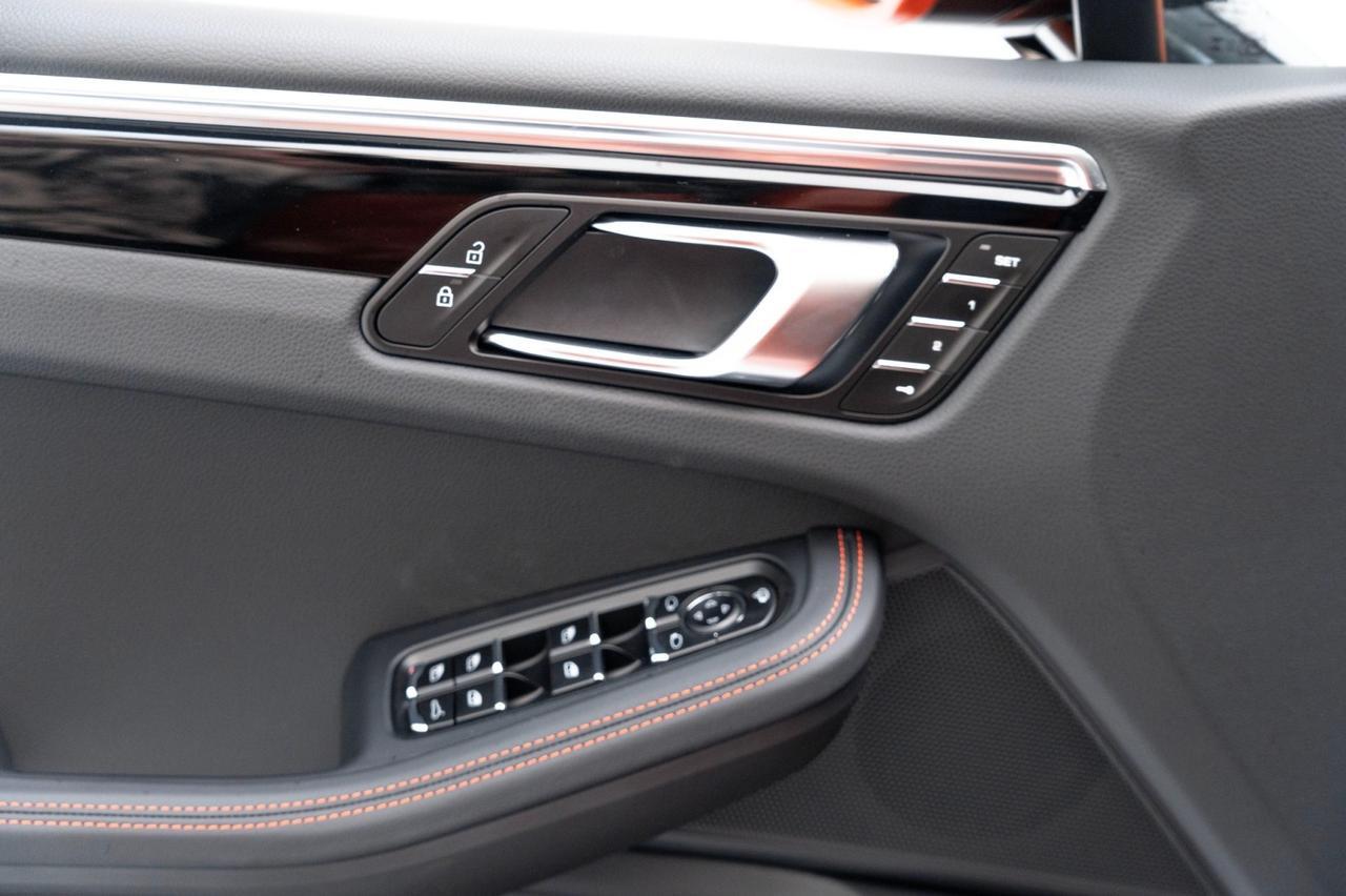 2025 Porsche Macan Pompano Beach FL