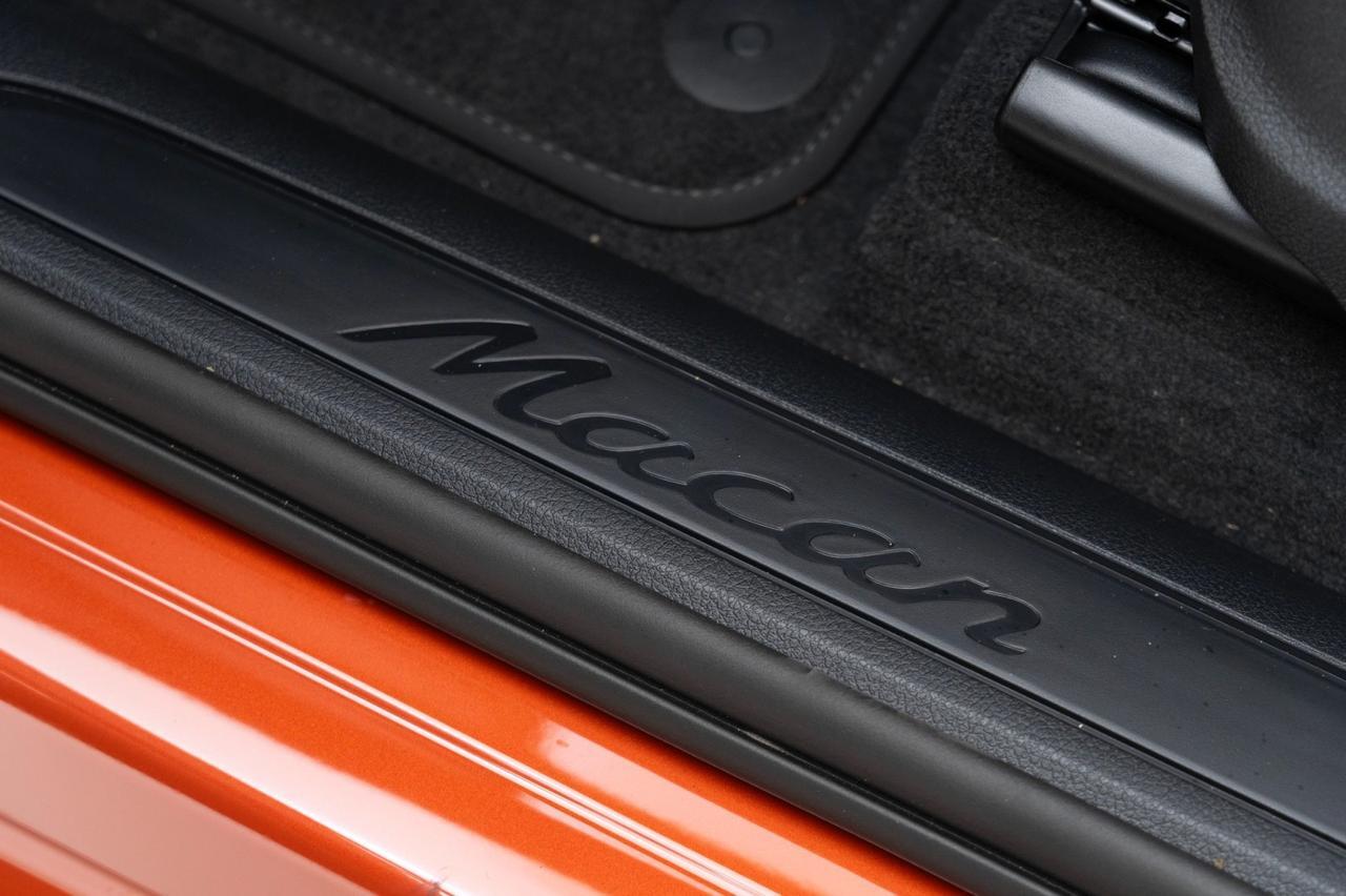 2025 Porsche Macan Pompano Beach FL