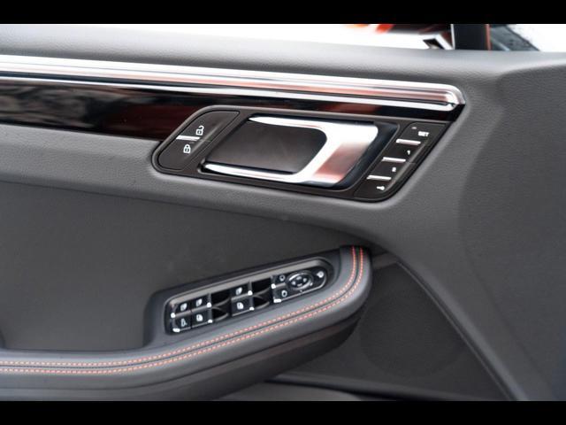 2025 Porsche Macan Pompano Beach FL