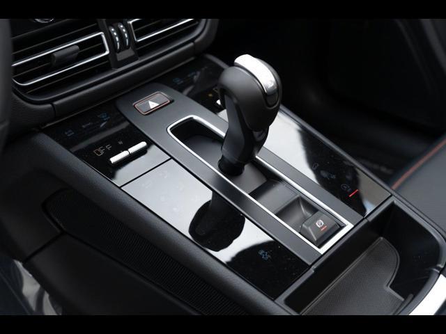2025 Porsche Macan Pompano Beach FL