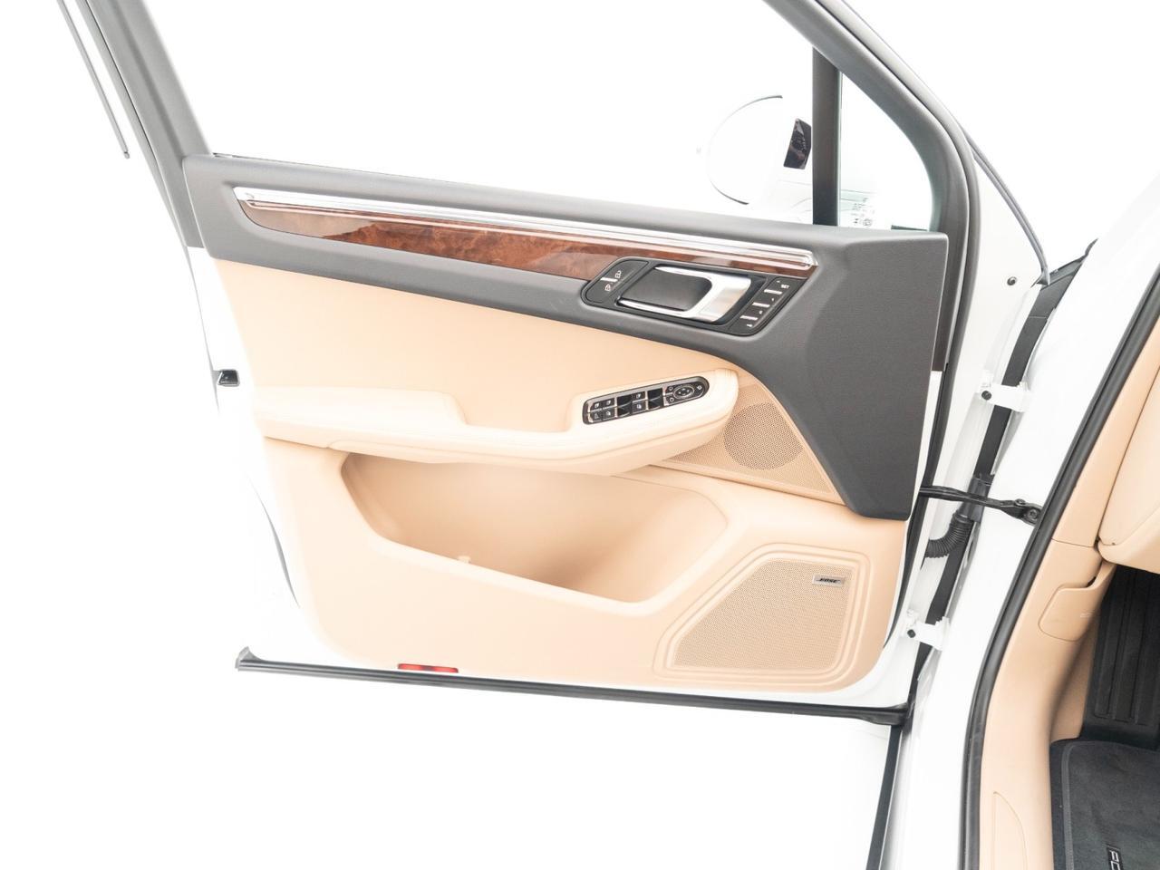 2025 Porsche Macan Pompano Beach FL