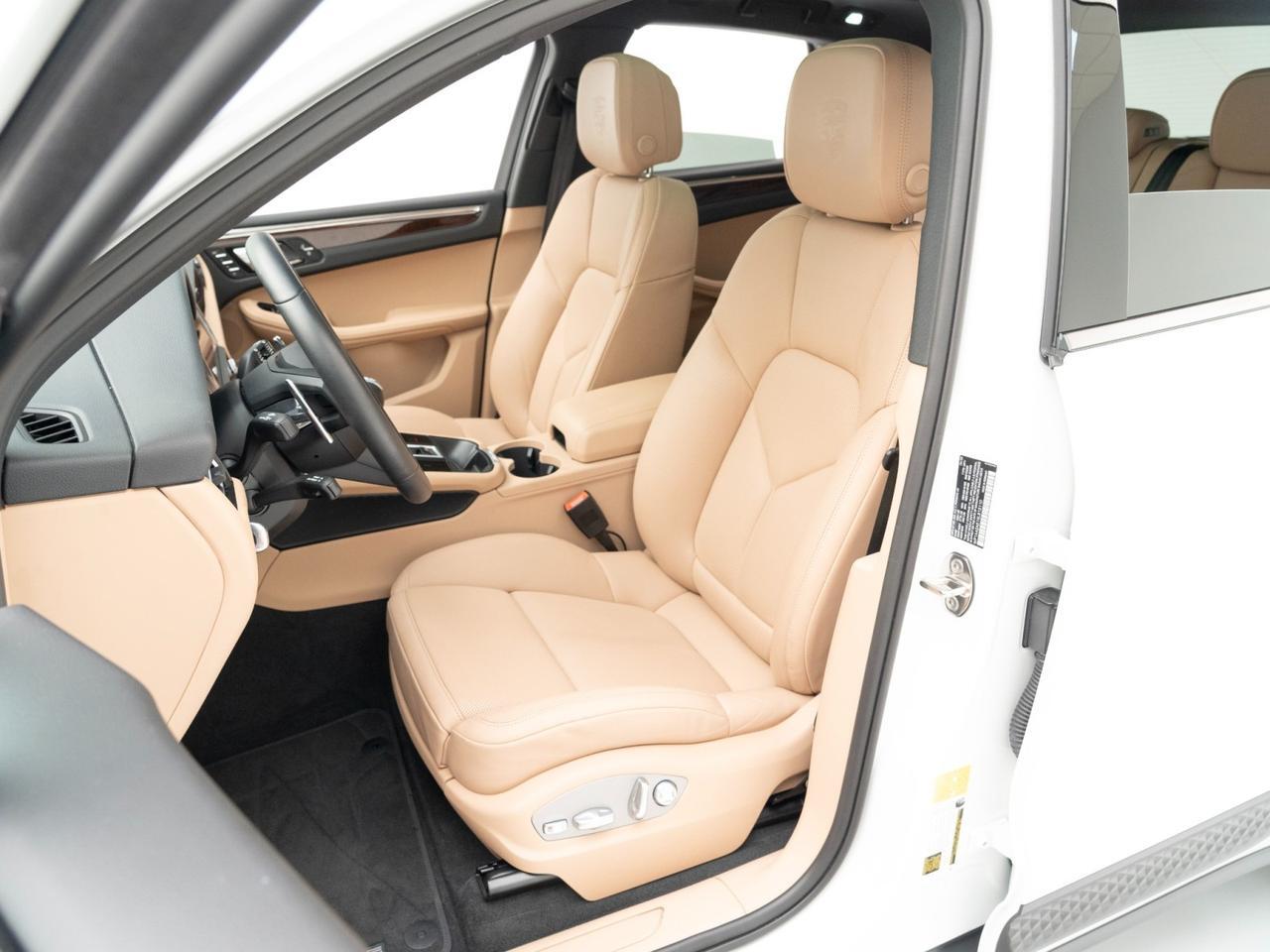 2025 Porsche Macan Pompano Beach FL