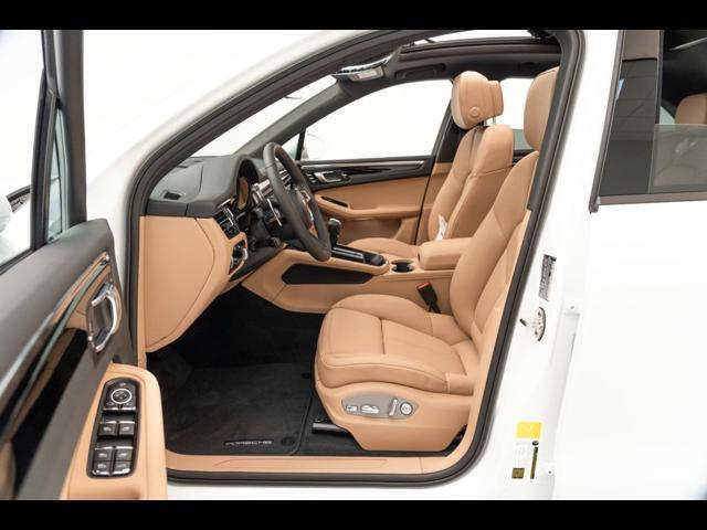 2025 Porsche Macan Pompano Beach FL