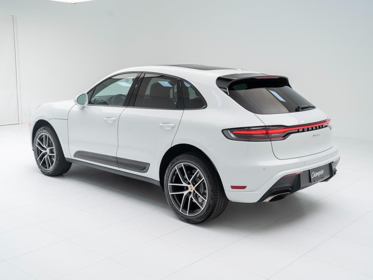 2025 Porsche Macan Pompano Beach FL