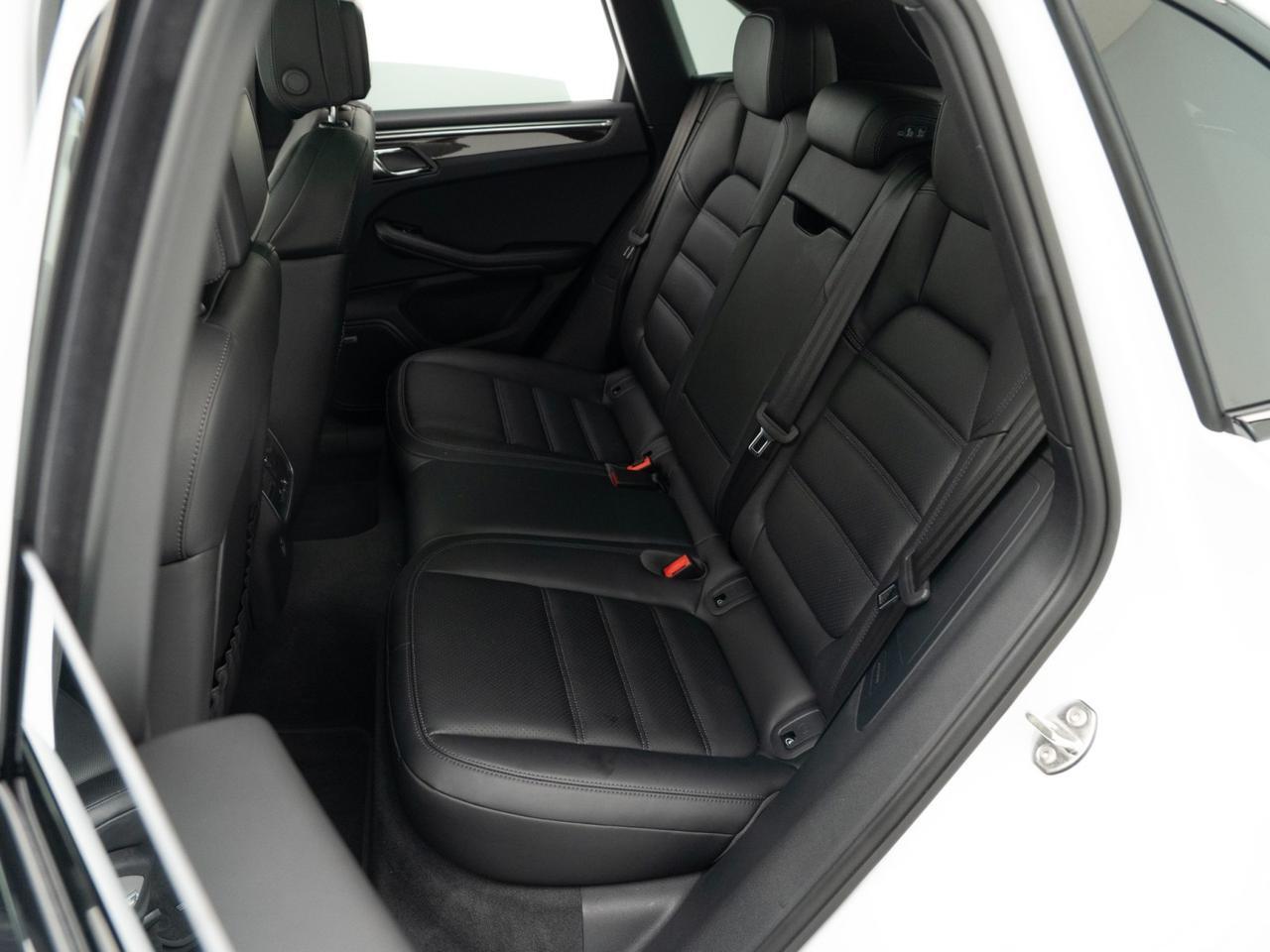 2025 Porsche Macan Pompano Beach FL