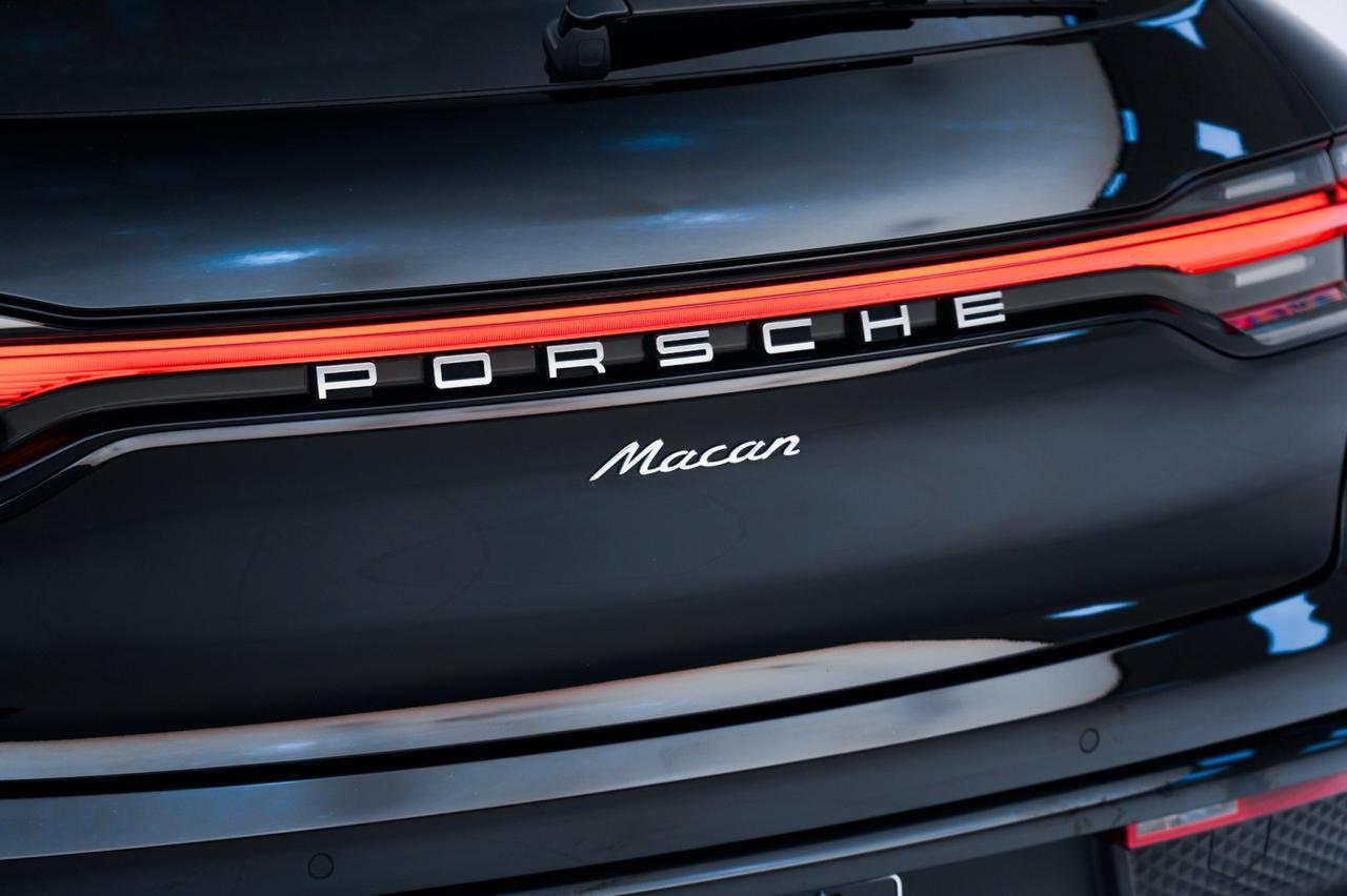2025 Porsche Macan Pompano Beach FL