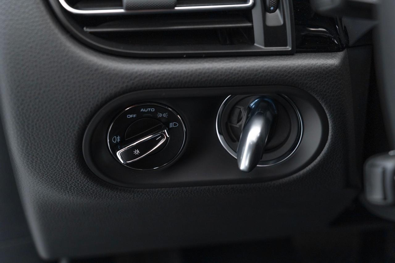 2025 Porsche Macan Pompano Beach FL