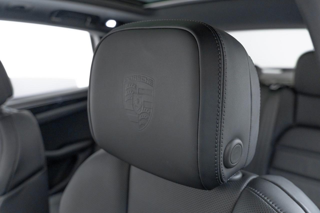 2025 Porsche Macan Pompano Beach FL