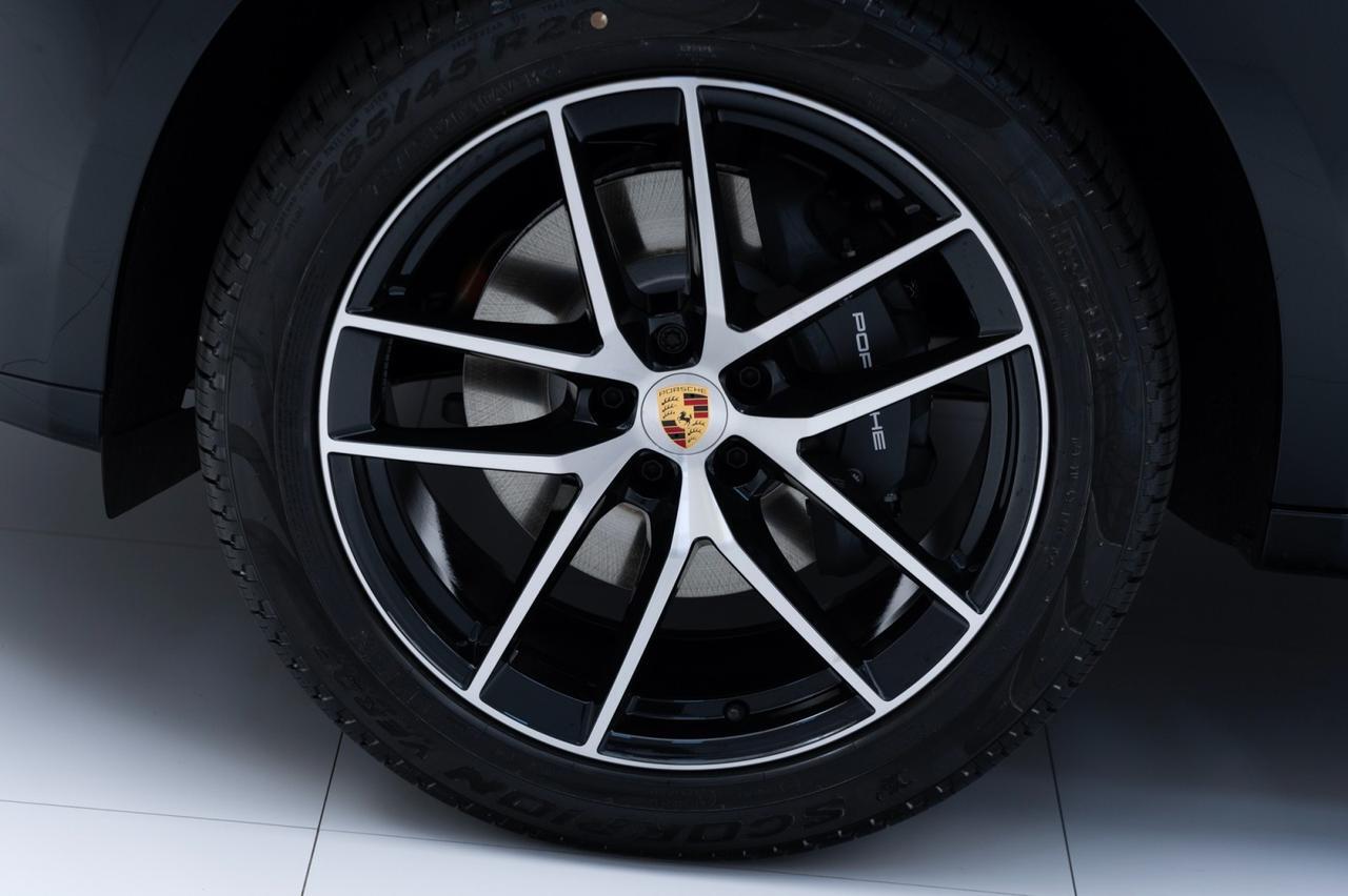 2025 Porsche Macan Pompano Beach FL