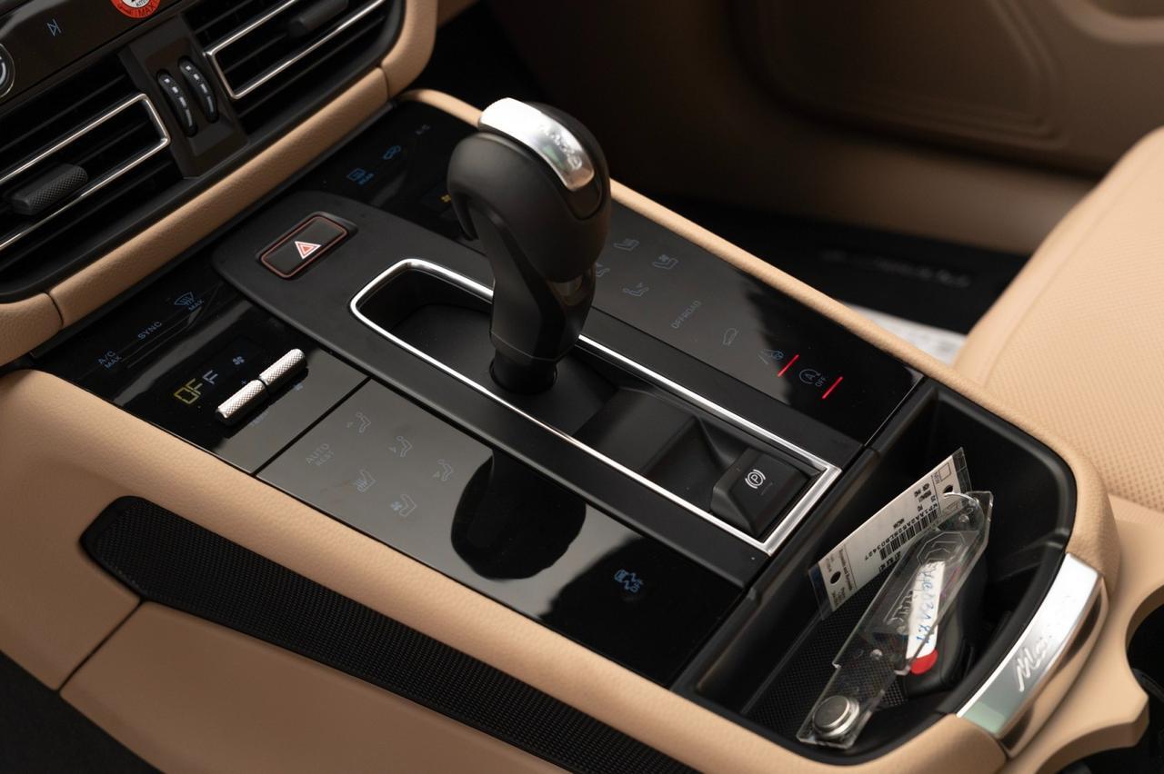 2025 Porsche Macan Pompano Beach FL