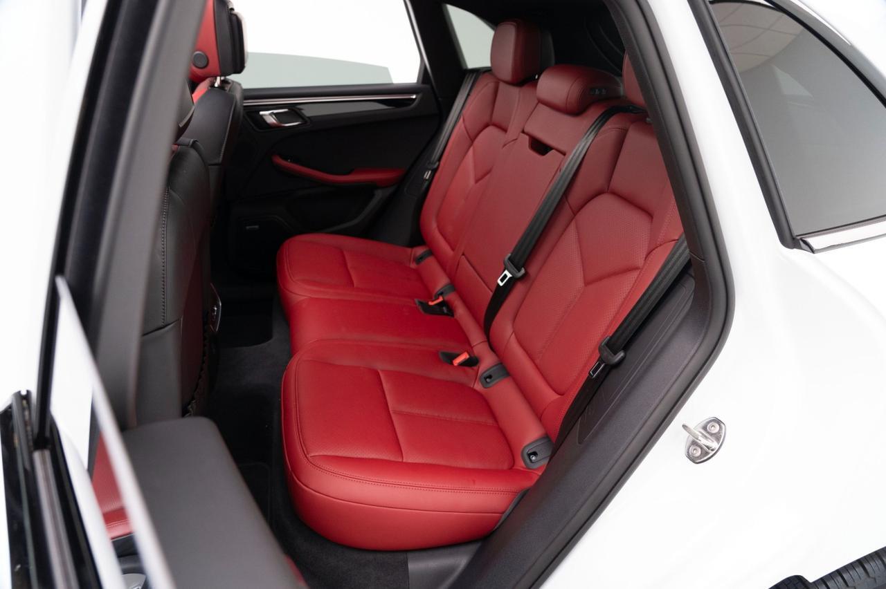 2025 Porsche Macan Pompano Beach FL