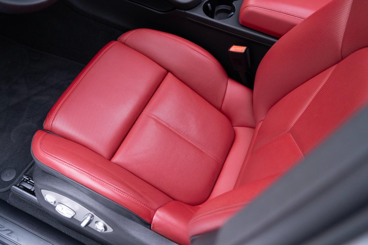2025 Porsche Macan Pompano Beach FL