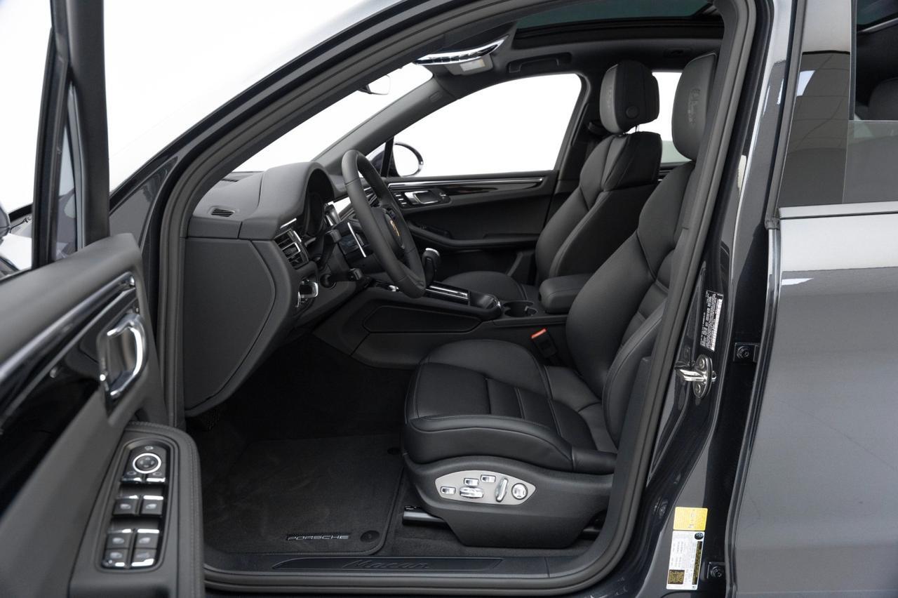 2025 Porsche Macan Pompano Beach FL