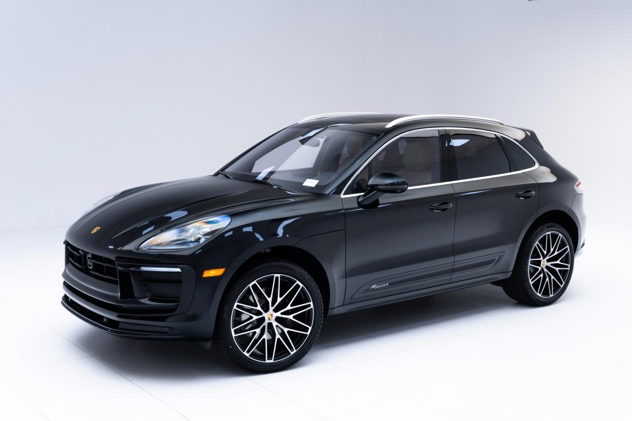 2025 Porsche Macan
