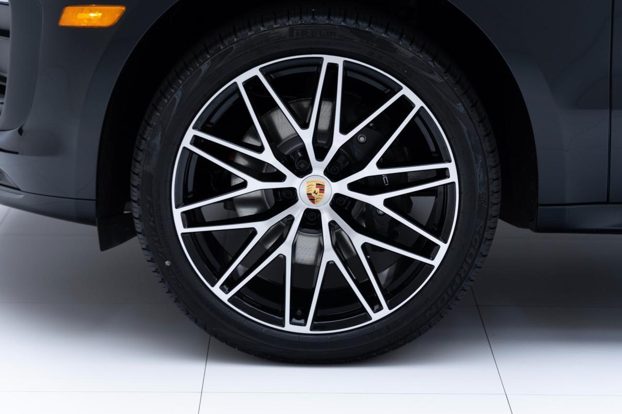 2025 Porsche Macan Pompano Beach FL