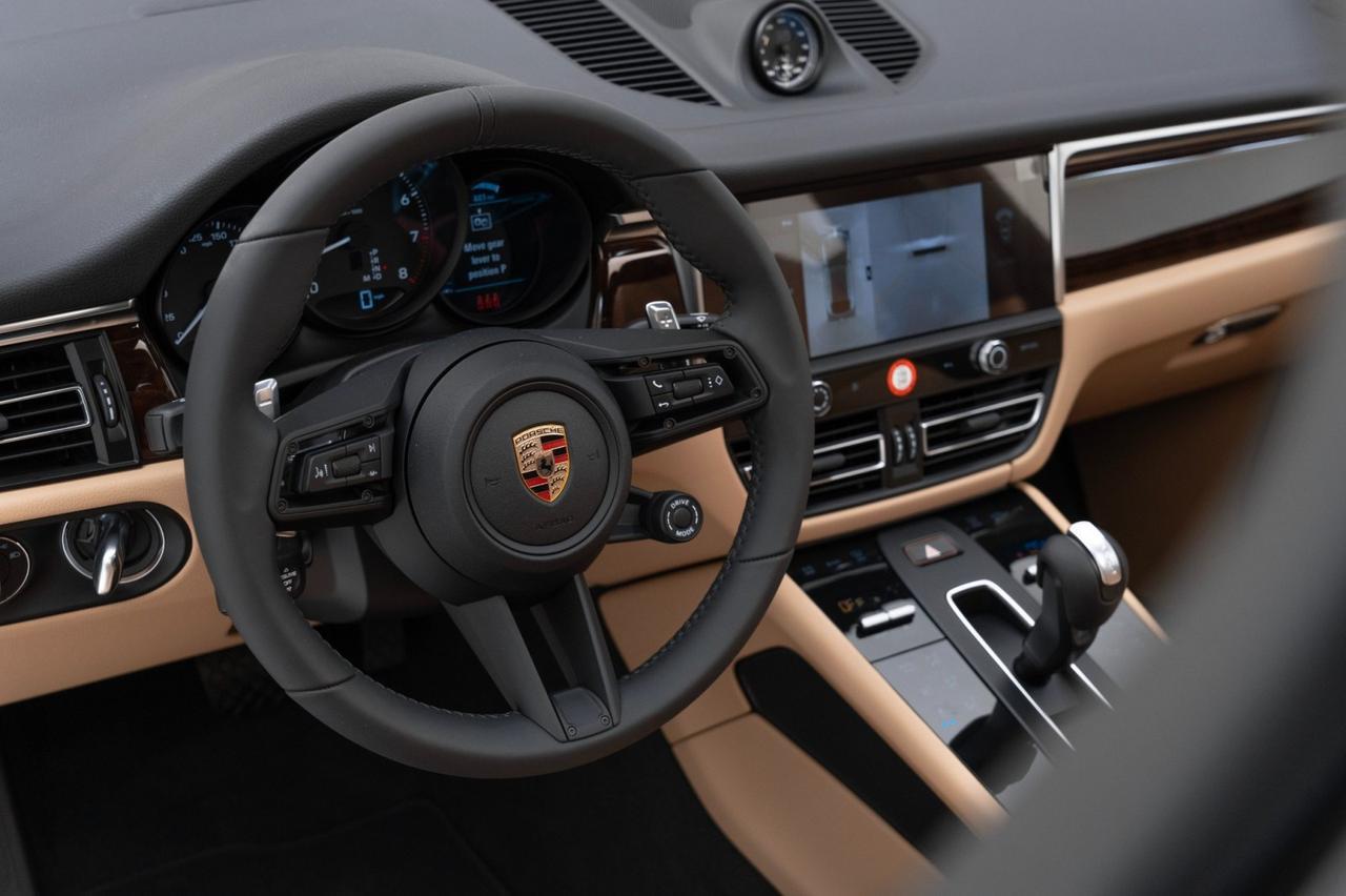 2025 Porsche Macan Pompano Beach FL