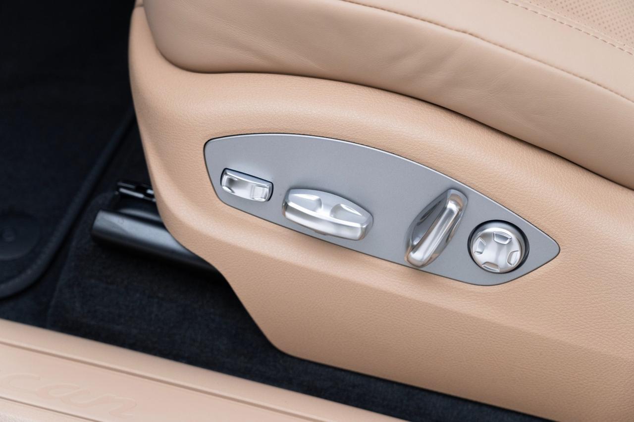 2025 Porsche Macan Pompano Beach FL