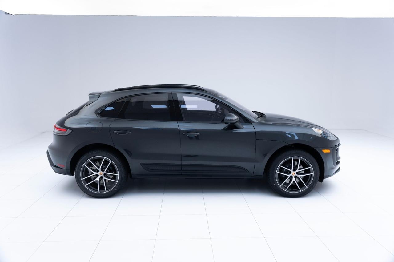 2025 Porsche Macan Pompano Beach FL