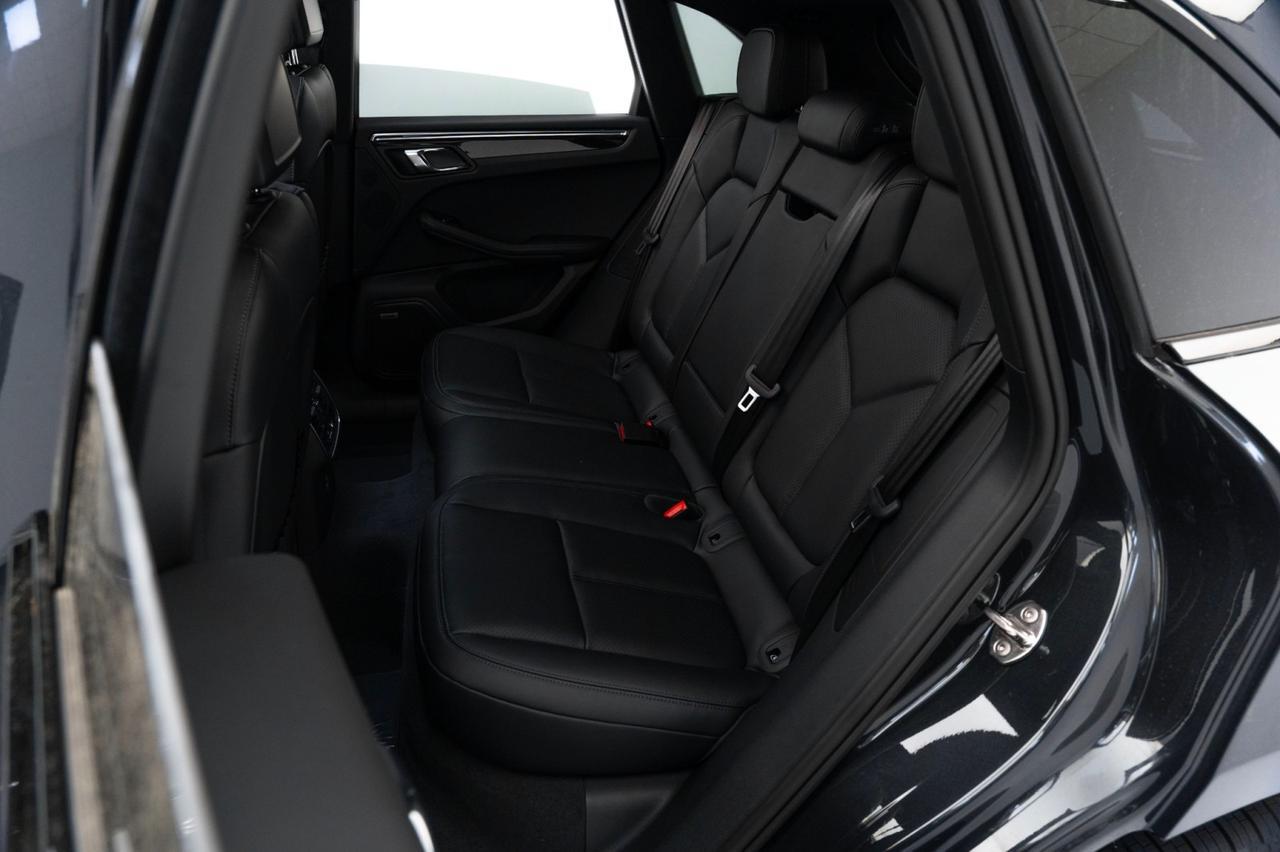 2025 Porsche Macan Pompano Beach FL