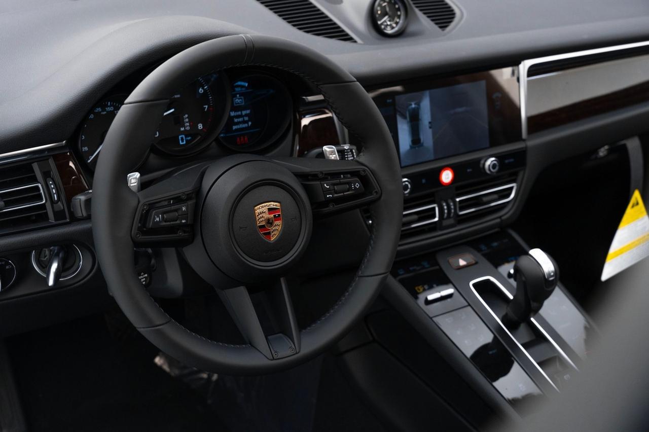 2025 Porsche Macan Pompano Beach FL