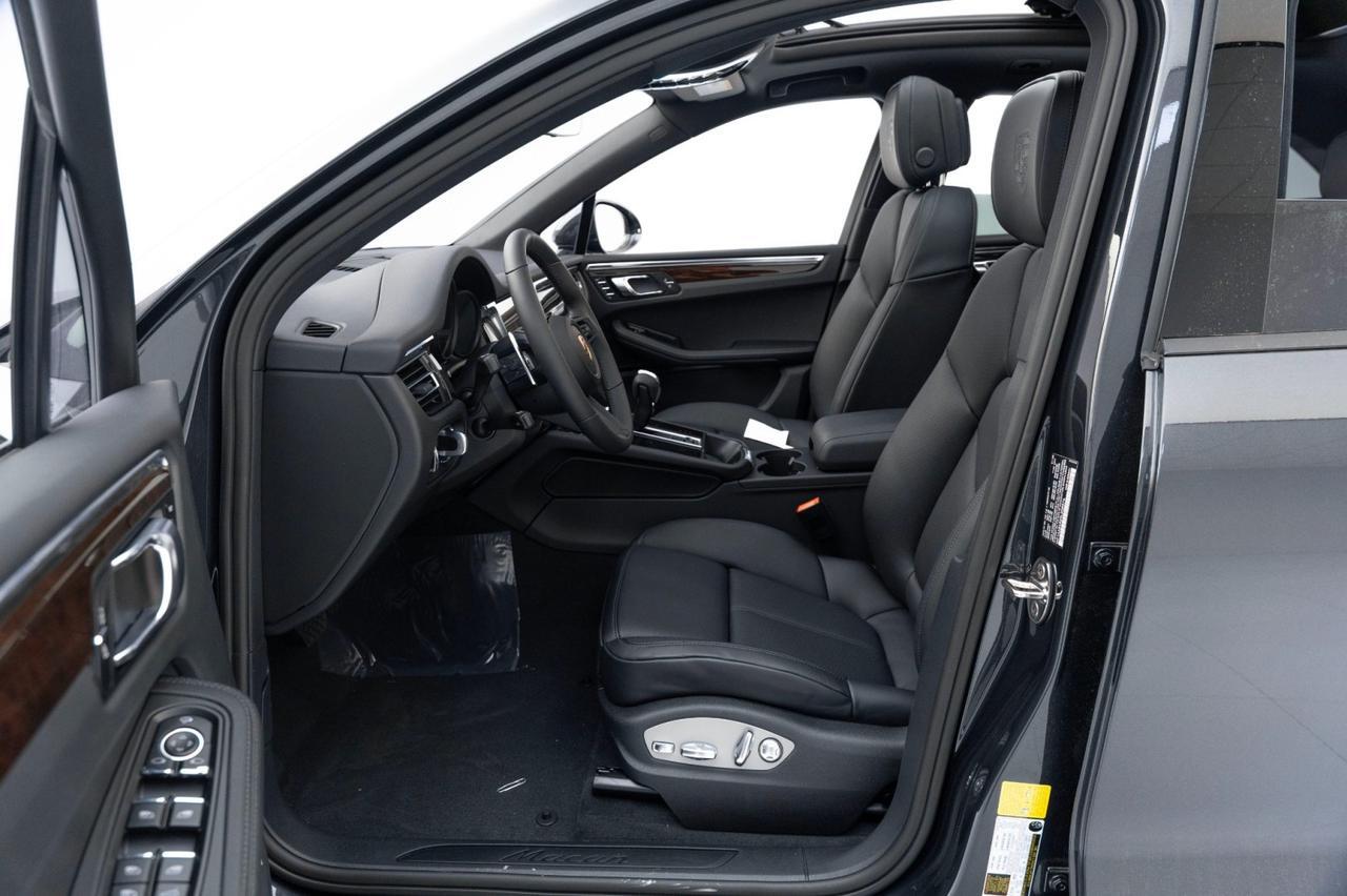 2025 Porsche Macan Pompano Beach FL