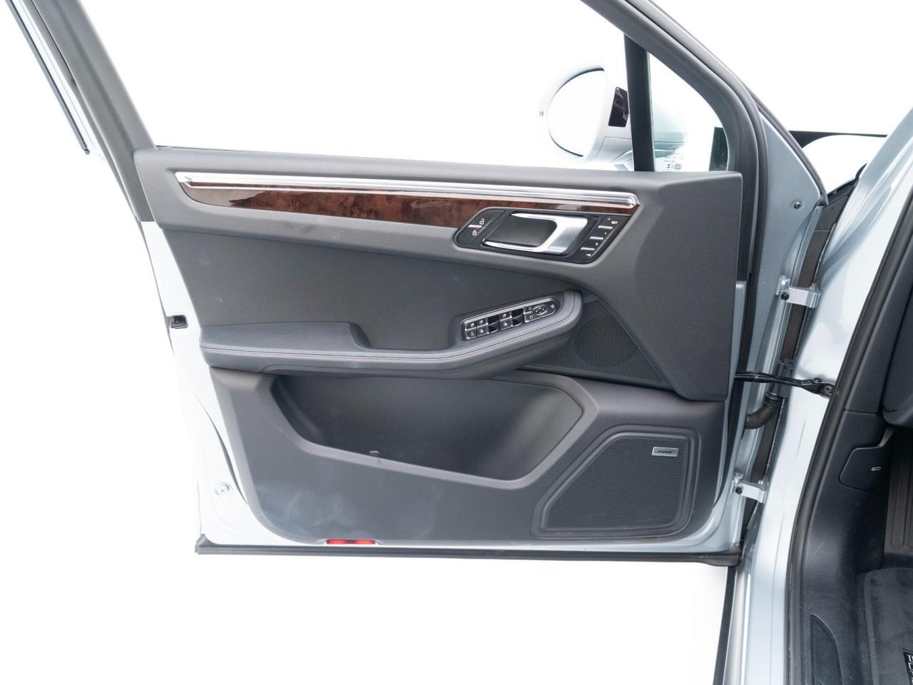 2025 Porsche Macan Pompano Beach FL