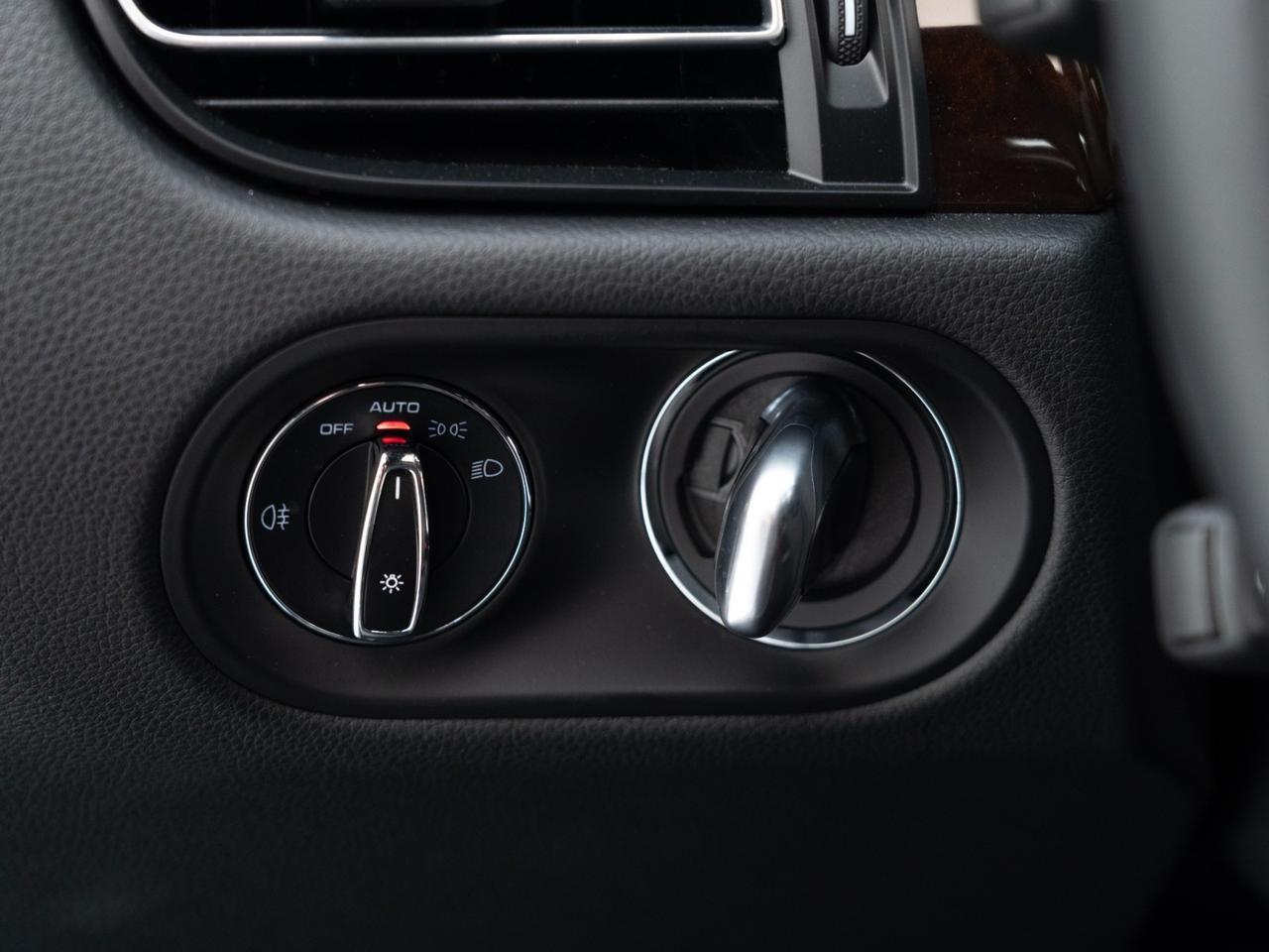 2025 Porsche Macan Pompano Beach FL