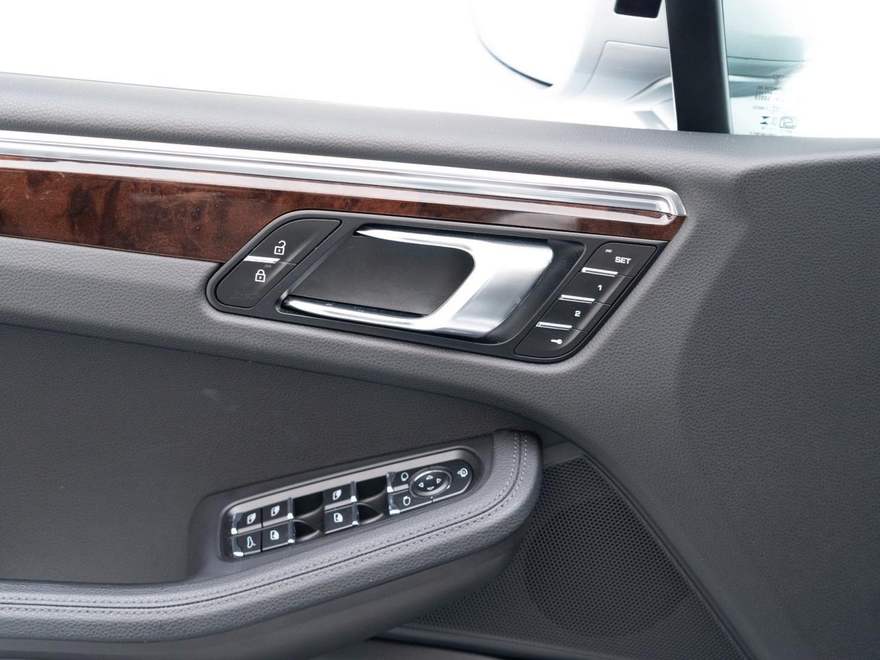 2025 Porsche Macan Pompano Beach FL