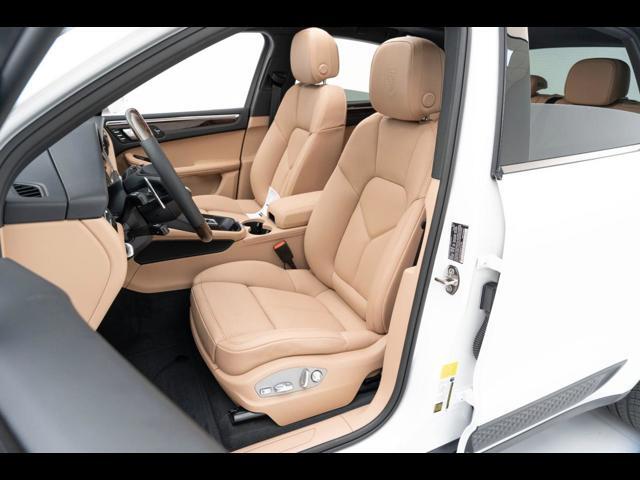 2025 Porsche Macan Pompano Beach FL
