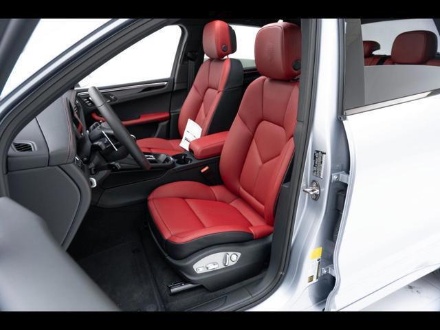 2025 Porsche Macan Pompano Beach FL