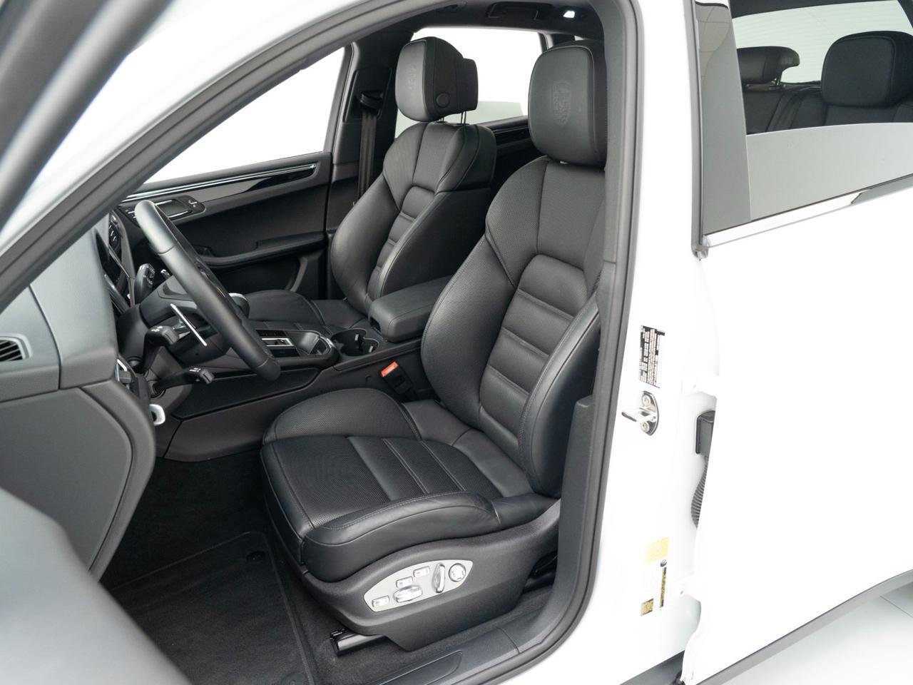 2025 Porsche Macan Pompano Beach FL