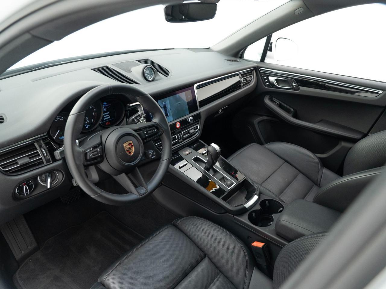 2025 Porsche Macan Pompano Beach FL