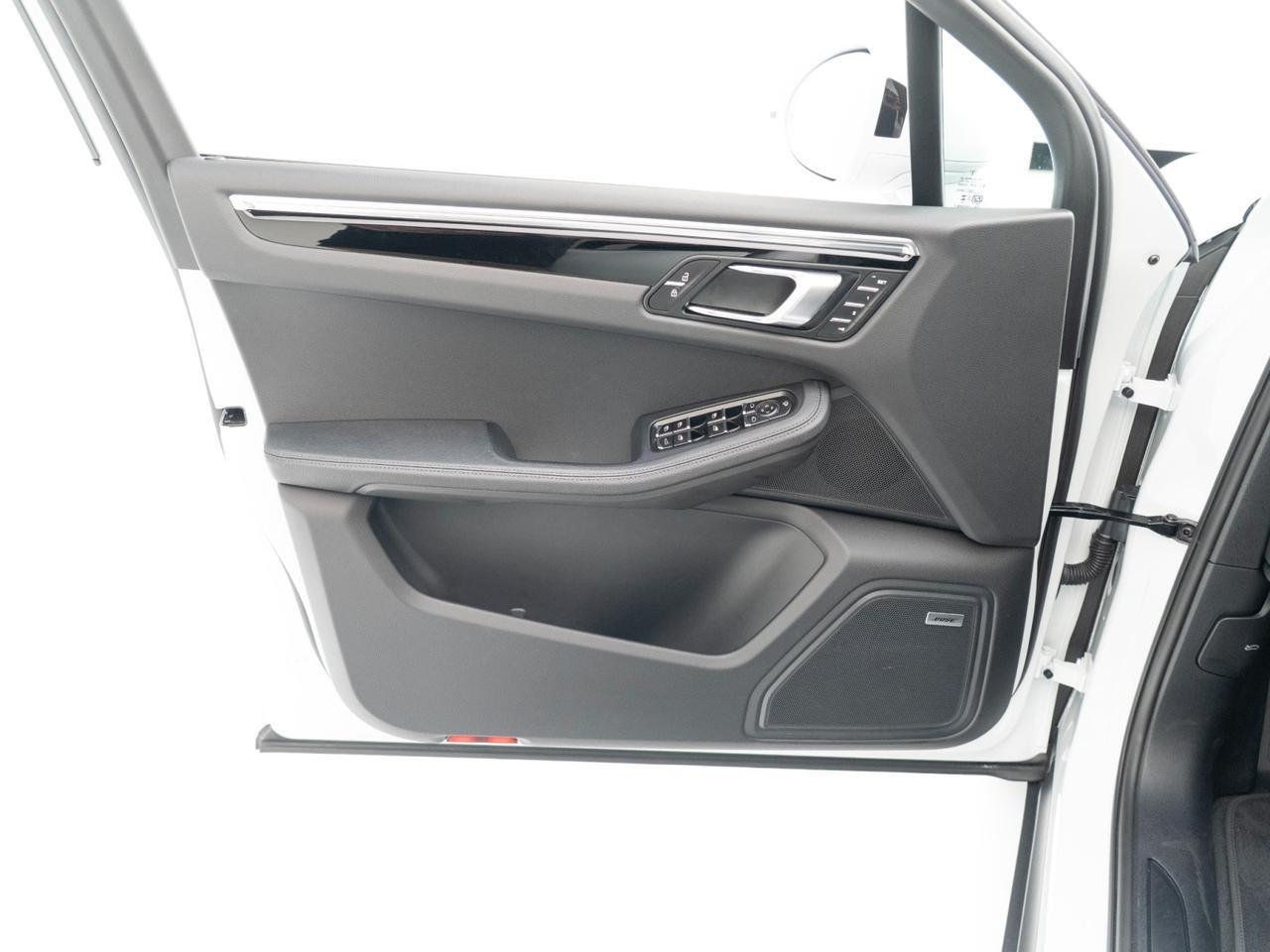 2025 Porsche Macan Pompano Beach FL