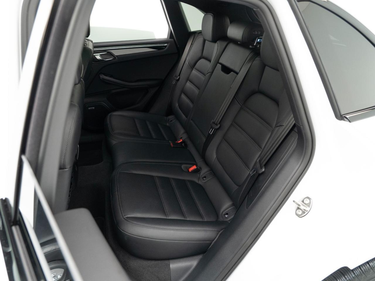 2025 Porsche Macan Pompano Beach FL