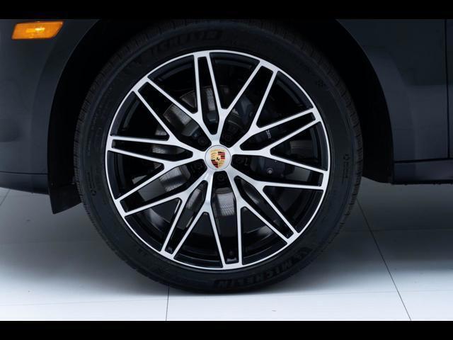 2025 Porsche Macan Pompano Beach FL