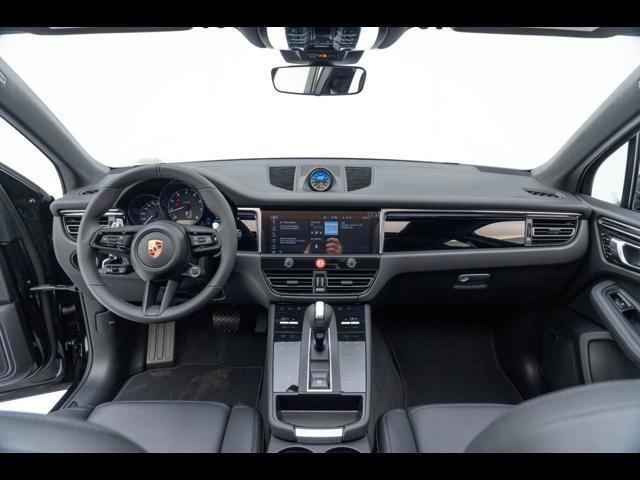 2025 Porsche Macan Pompano Beach FL