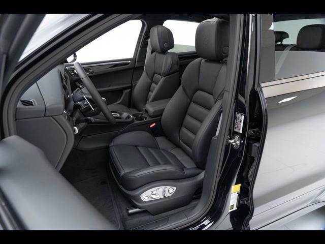 2025 Porsche Macan Pompano Beach FL