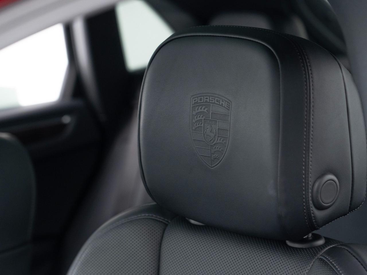 2025 Porsche Macan Pompano Beach FL