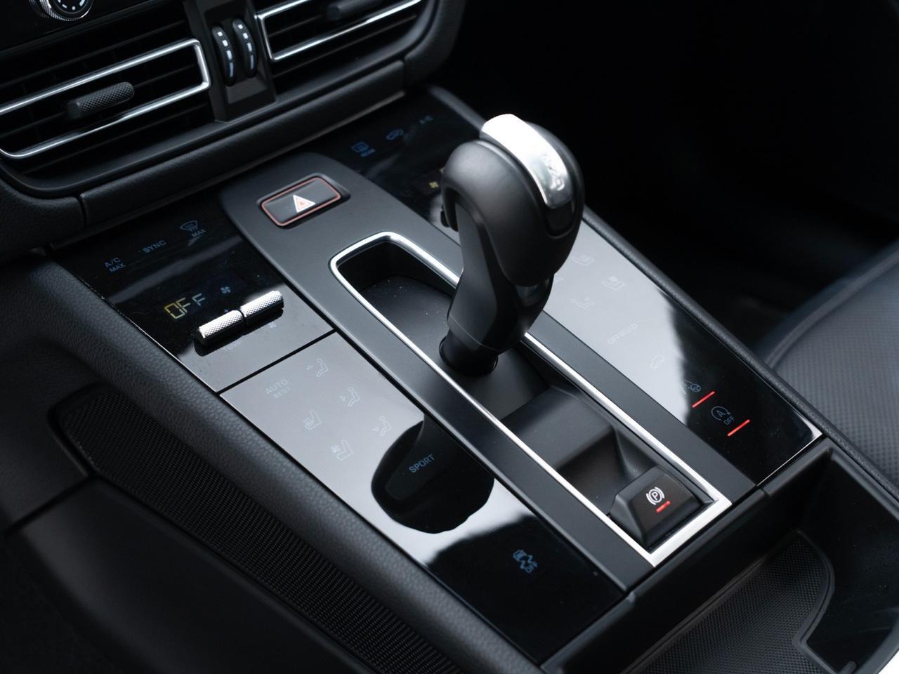 2025 Porsche Macan Pompano Beach FL