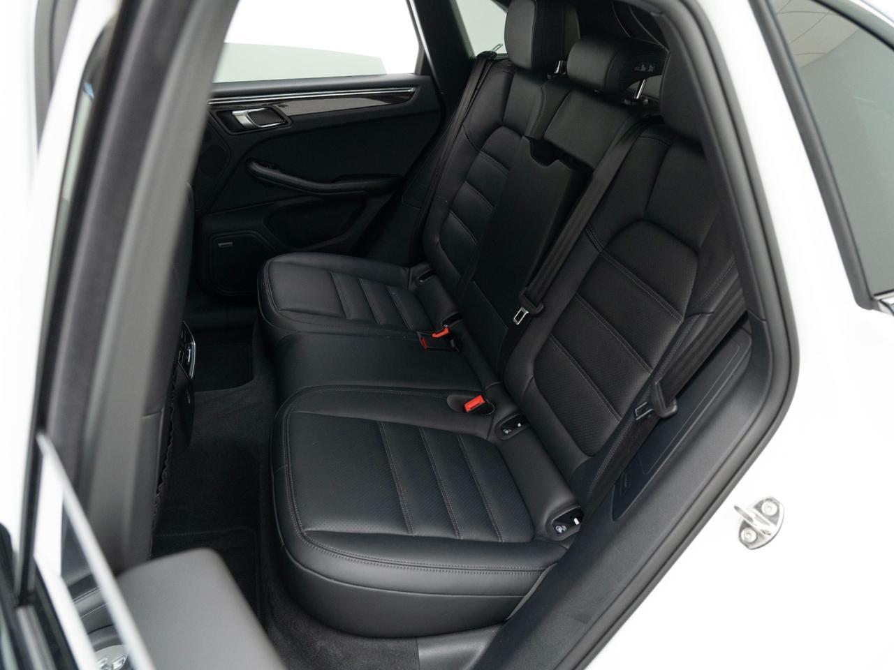 2025 Porsche Macan Pompano Beach FL