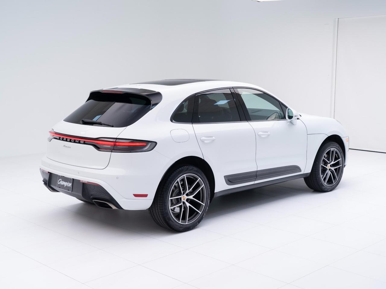 2025 Porsche Macan Pompano Beach FL