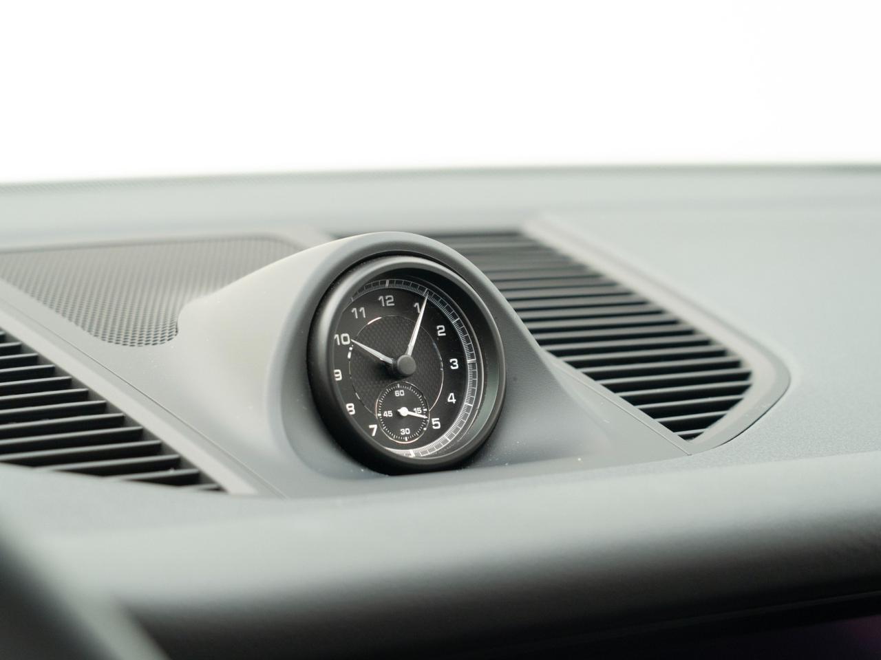 2025 Porsche Macan Pompano Beach FL